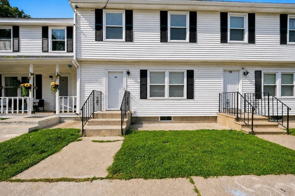 Photo of 87 Beacon Ave, Lawrence, MA
