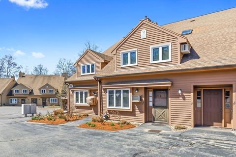 Photo of 25 Casablanca Ct #25, Haverhill, MA 01832 (MLS # 73505908)