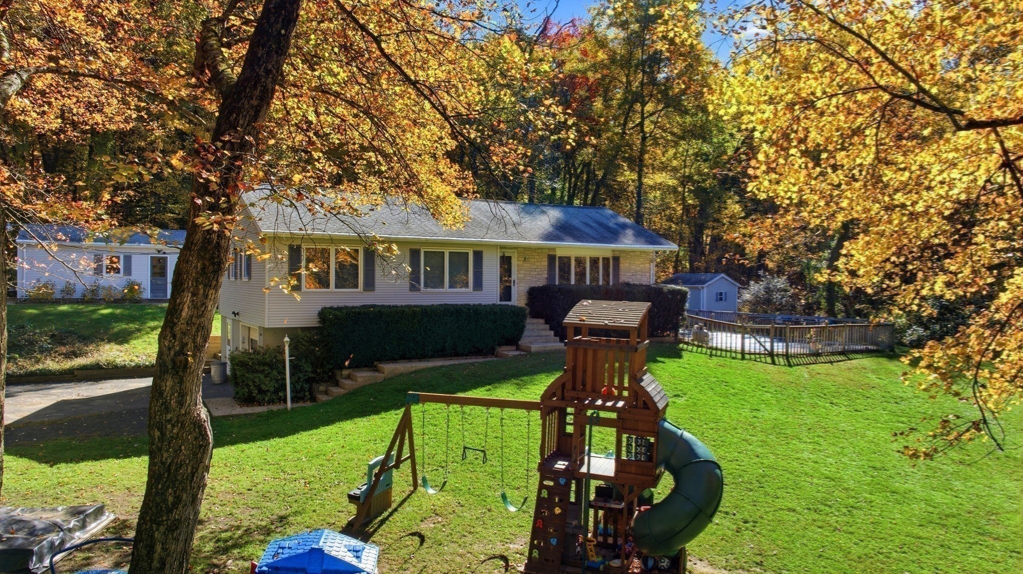 20 Sullivan Ln, South Hadley, MA Photo #34