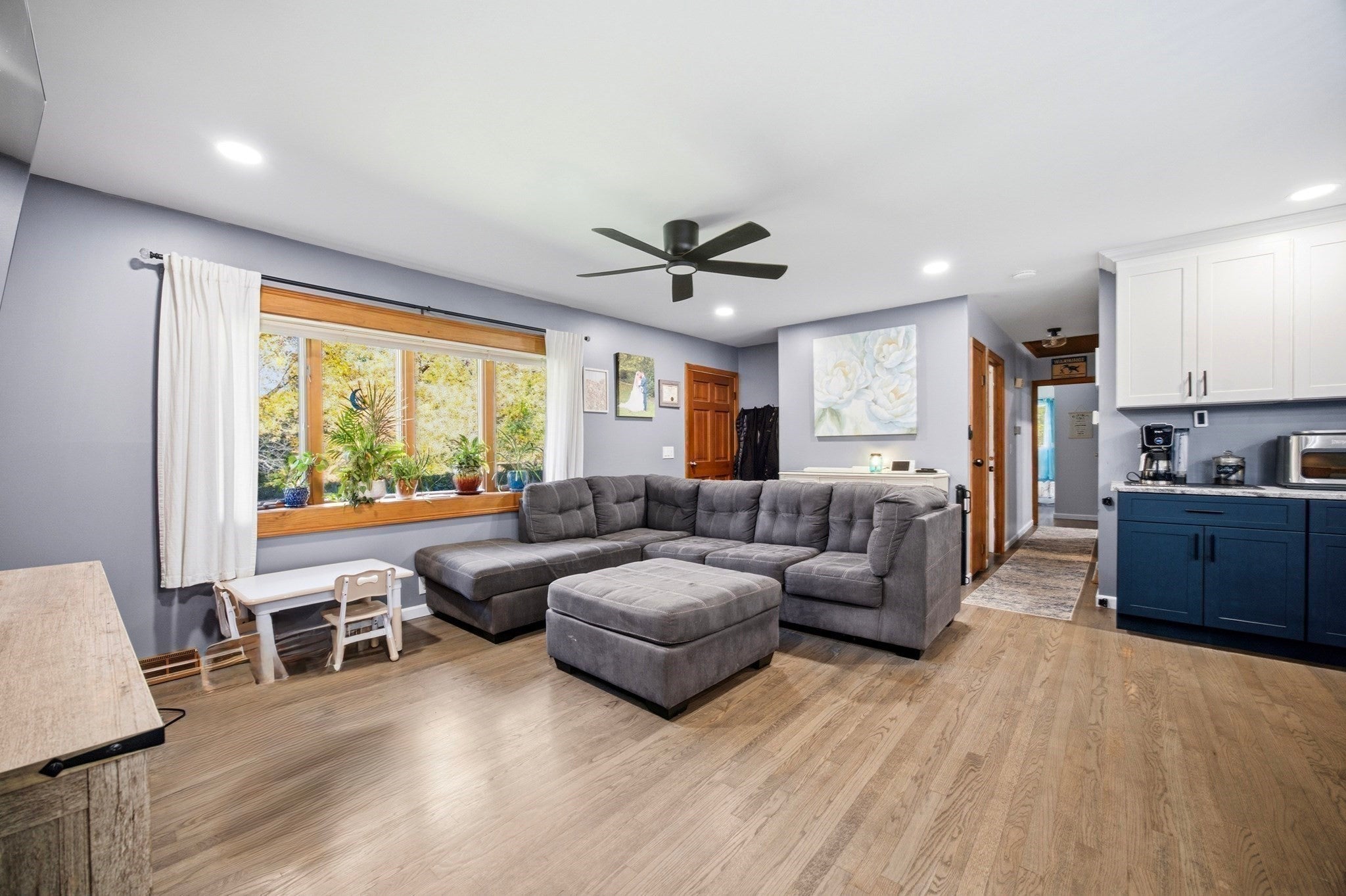 20 Sullivan Ln, South Hadley, MA Photo #11