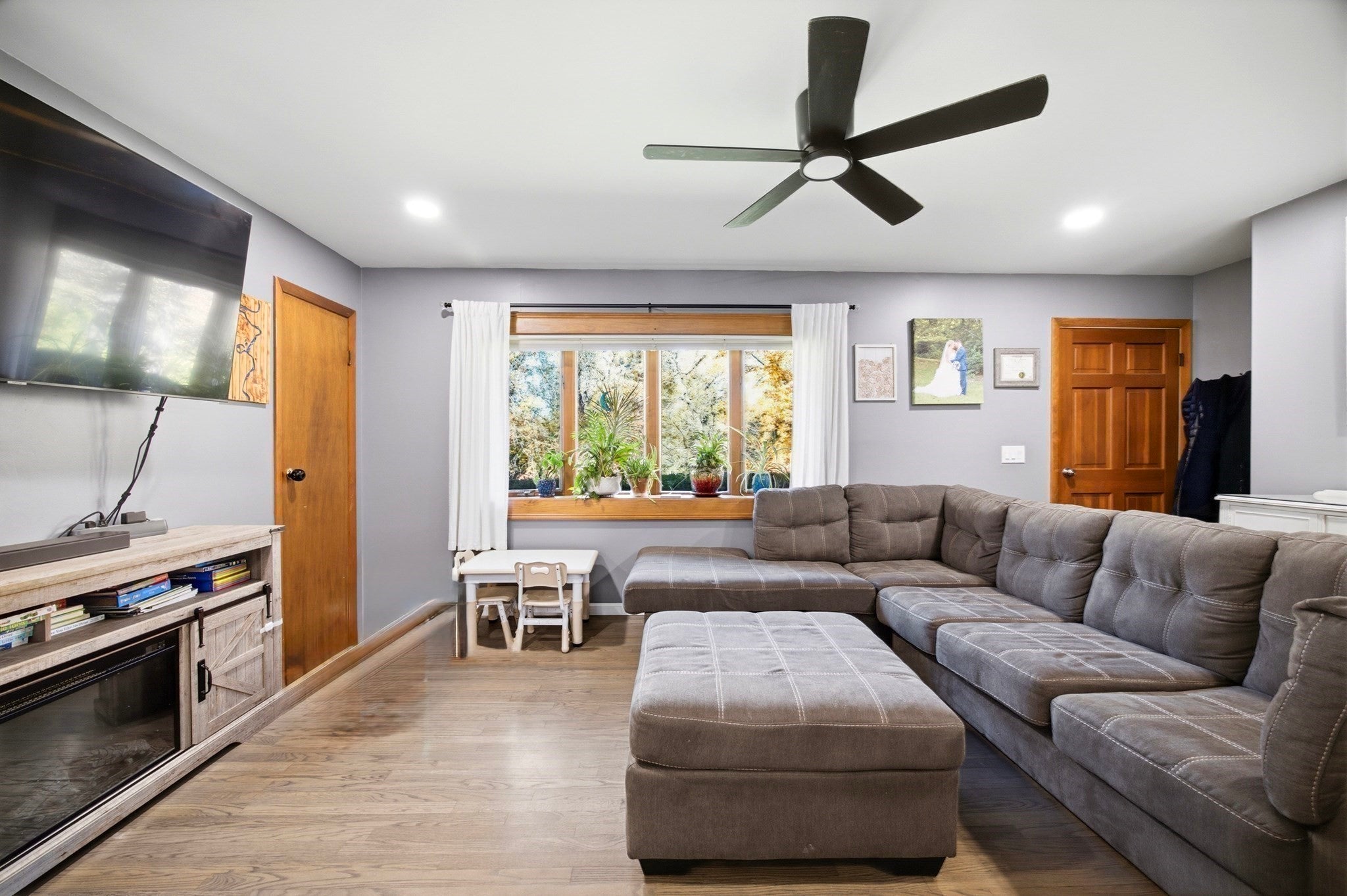 20 Sullivan Ln, South Hadley, MA Photo #12