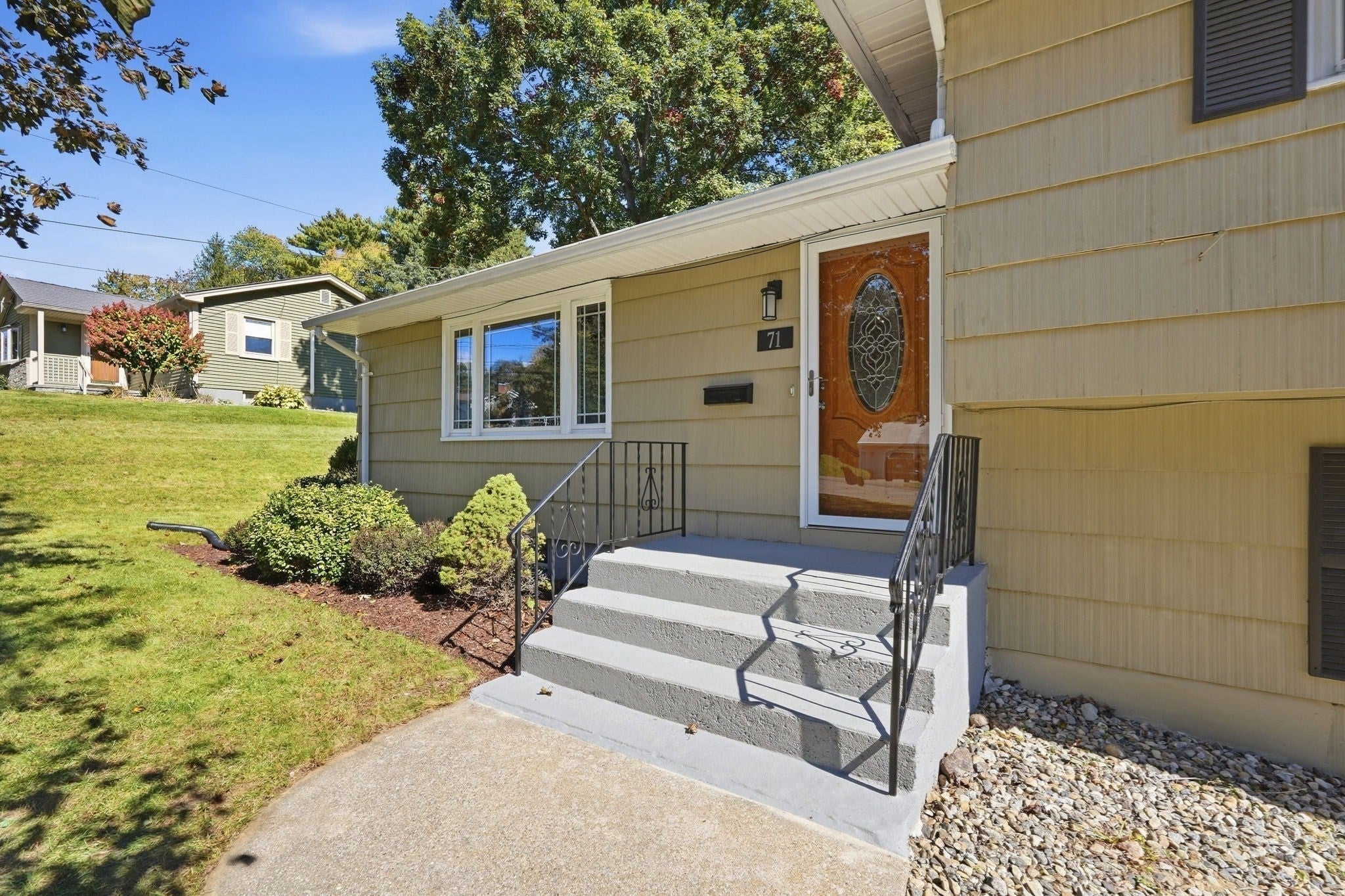 71 Woodside Rd, Ludlow, MA, 71 Woodside Rd, Ludlow, MA Photo #4