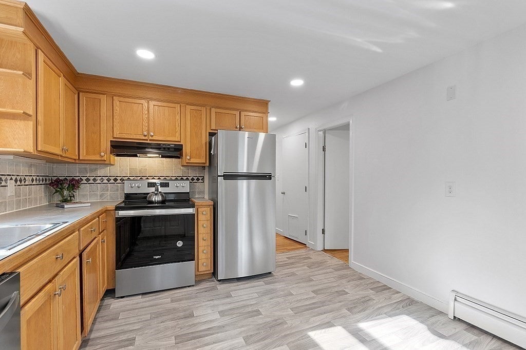 7 Sunnyside Ave, Wellesley, MA, 7 Sunnyside Ave, Wellesley, MA Photo #7