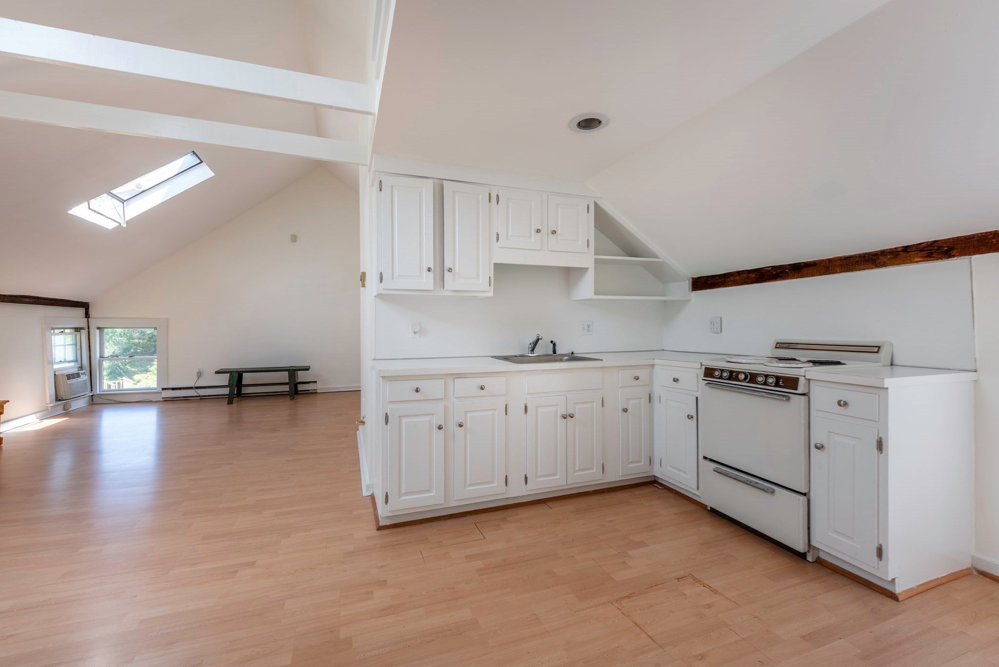 10 Reiling Pond Rd, Lincoln, MA Photo #15