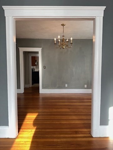 319 Hyde Park Ave 1