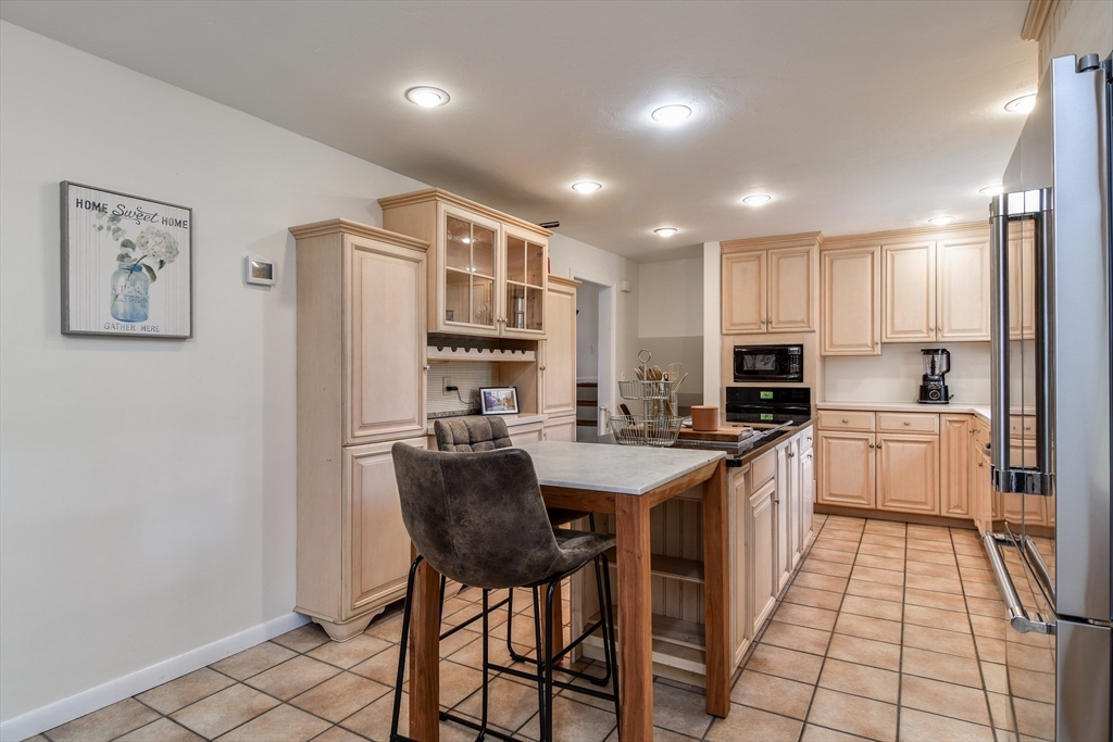 74 White Terrace, Marlborough, MA Photo #13