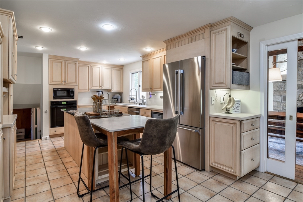 74 White Terrace, Marlborough, MA Photo #12