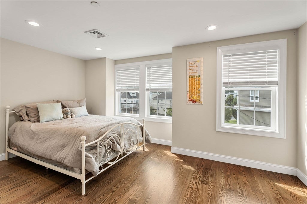 34 Beckford St #D, Beverly, MA Photo #19