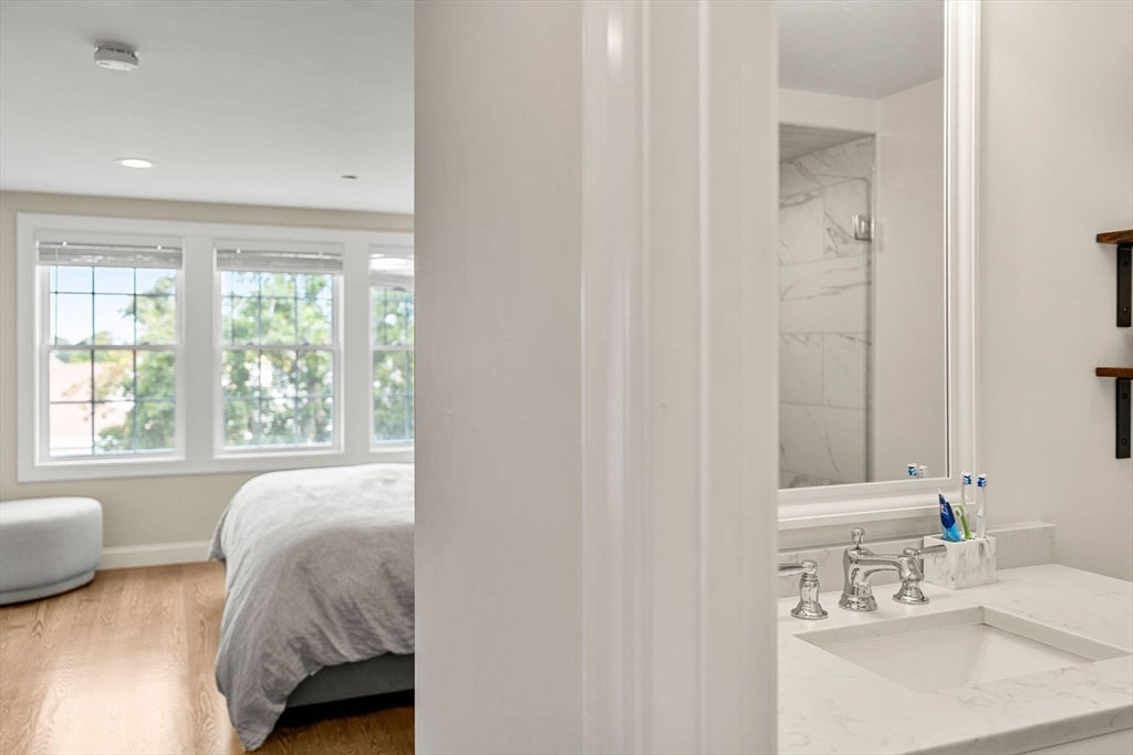 34 Beckford St #D, Beverly, MA Photo #27