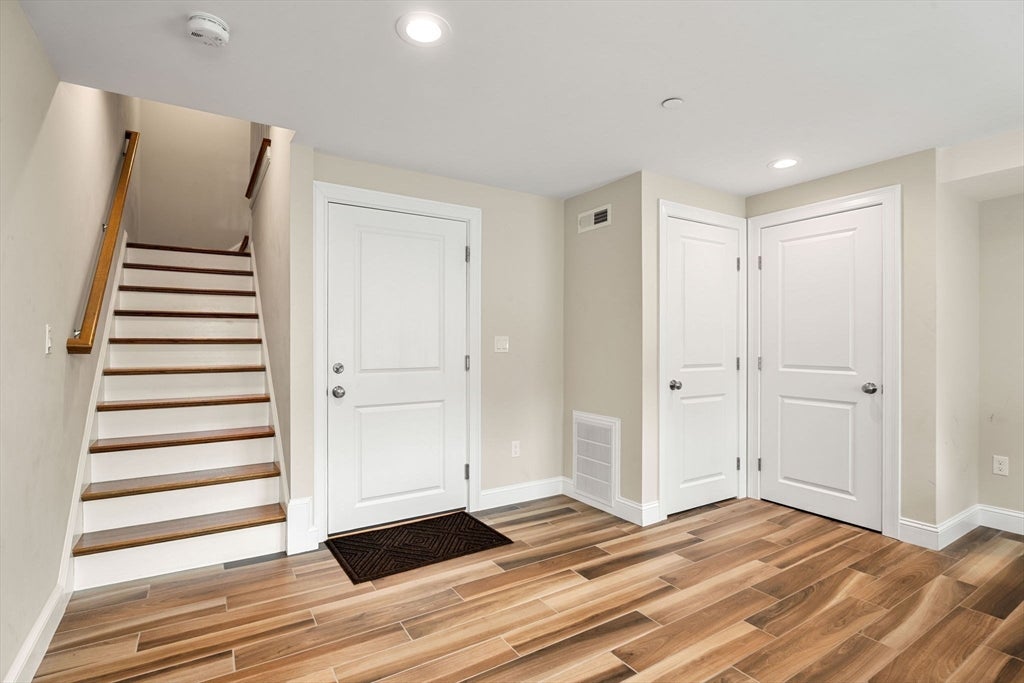 34 Beckford St #D, Beverly, MA Photo #32