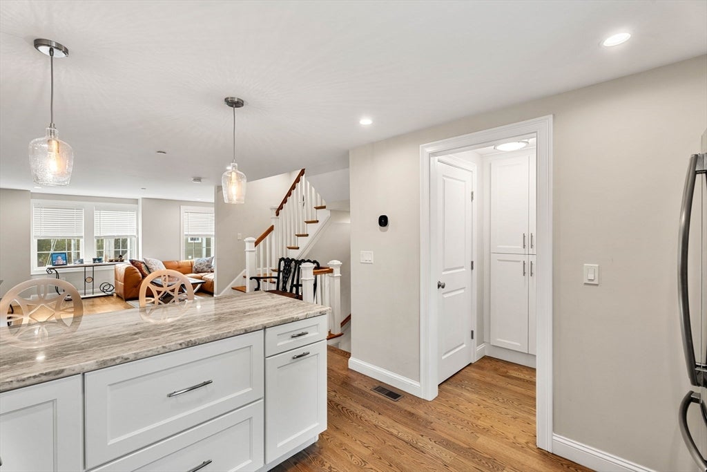 34 Beckford St #D, Beverly, MA Photo #9