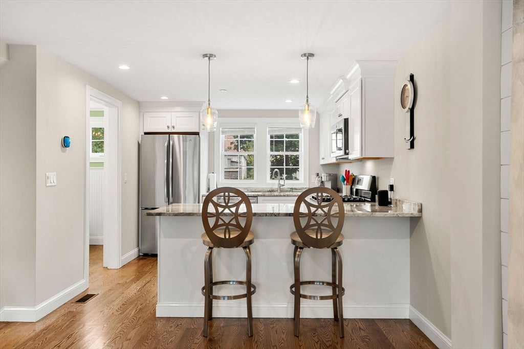 34 Beckford St #D, Beverly, MA Photo #4