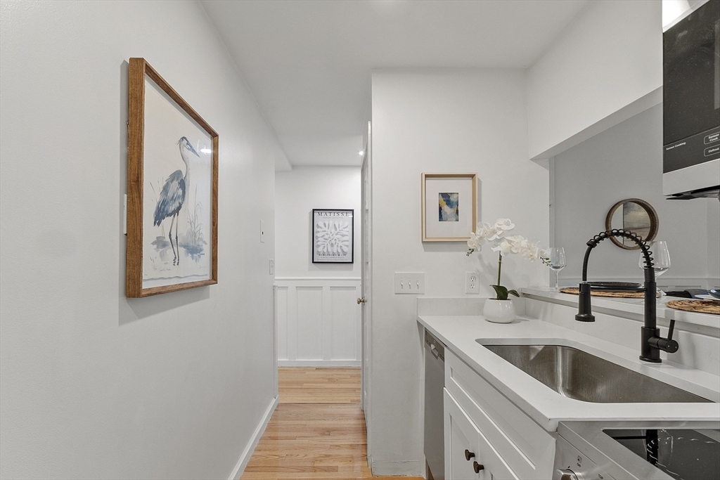 80 Parks St 5
