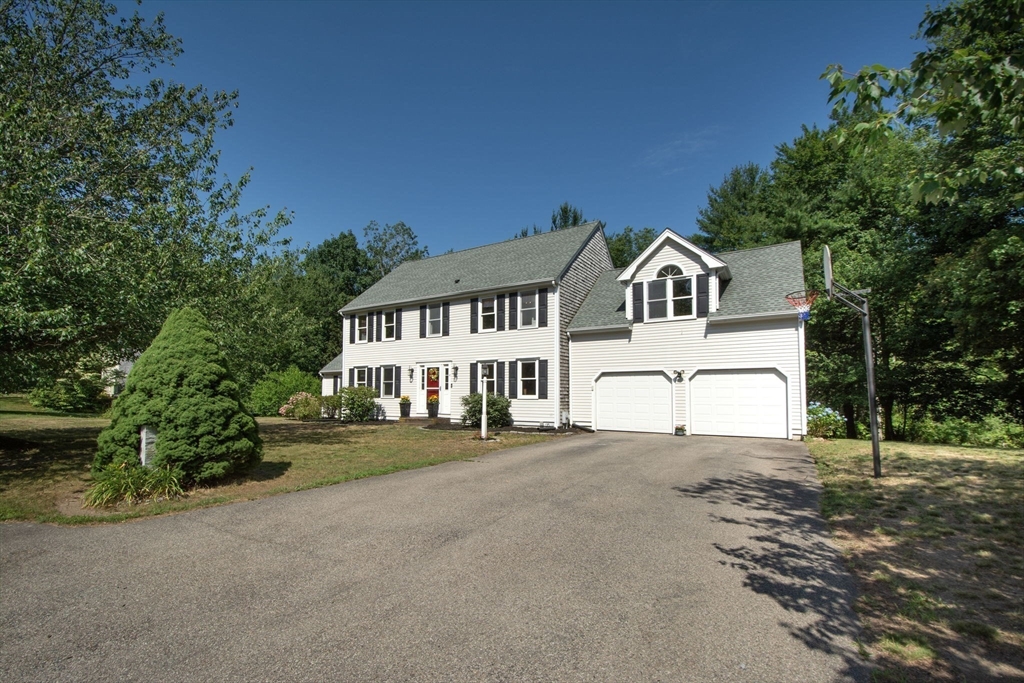 47 Hill Farm Road