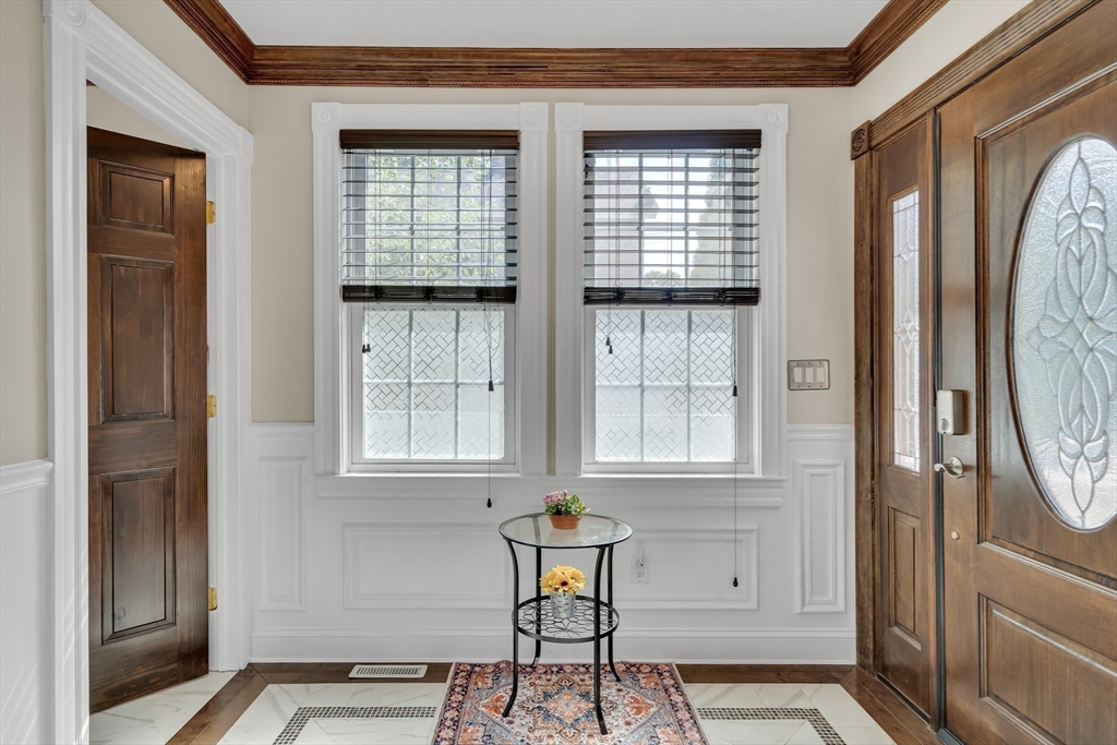 5 Emerson Court