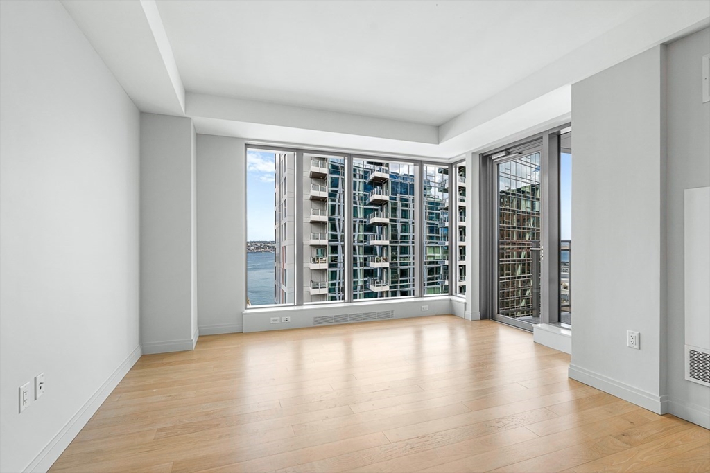 133 Seaport Blvd 1516