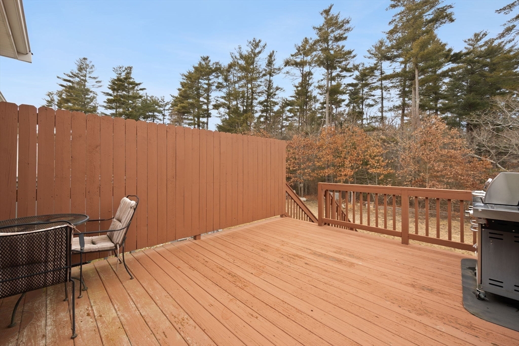 18 Sarah Reed Hunt Way 18
