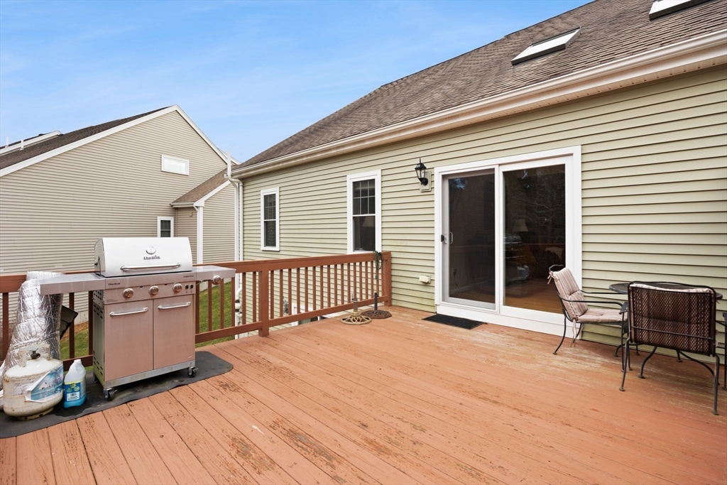 18 Sarah Reed Hunt Way 18