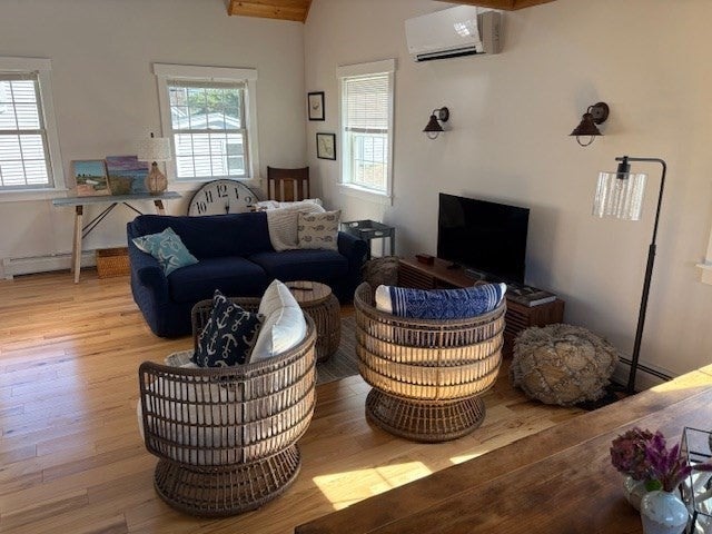 8 58th St #1, Newburyport, MA Photo #7