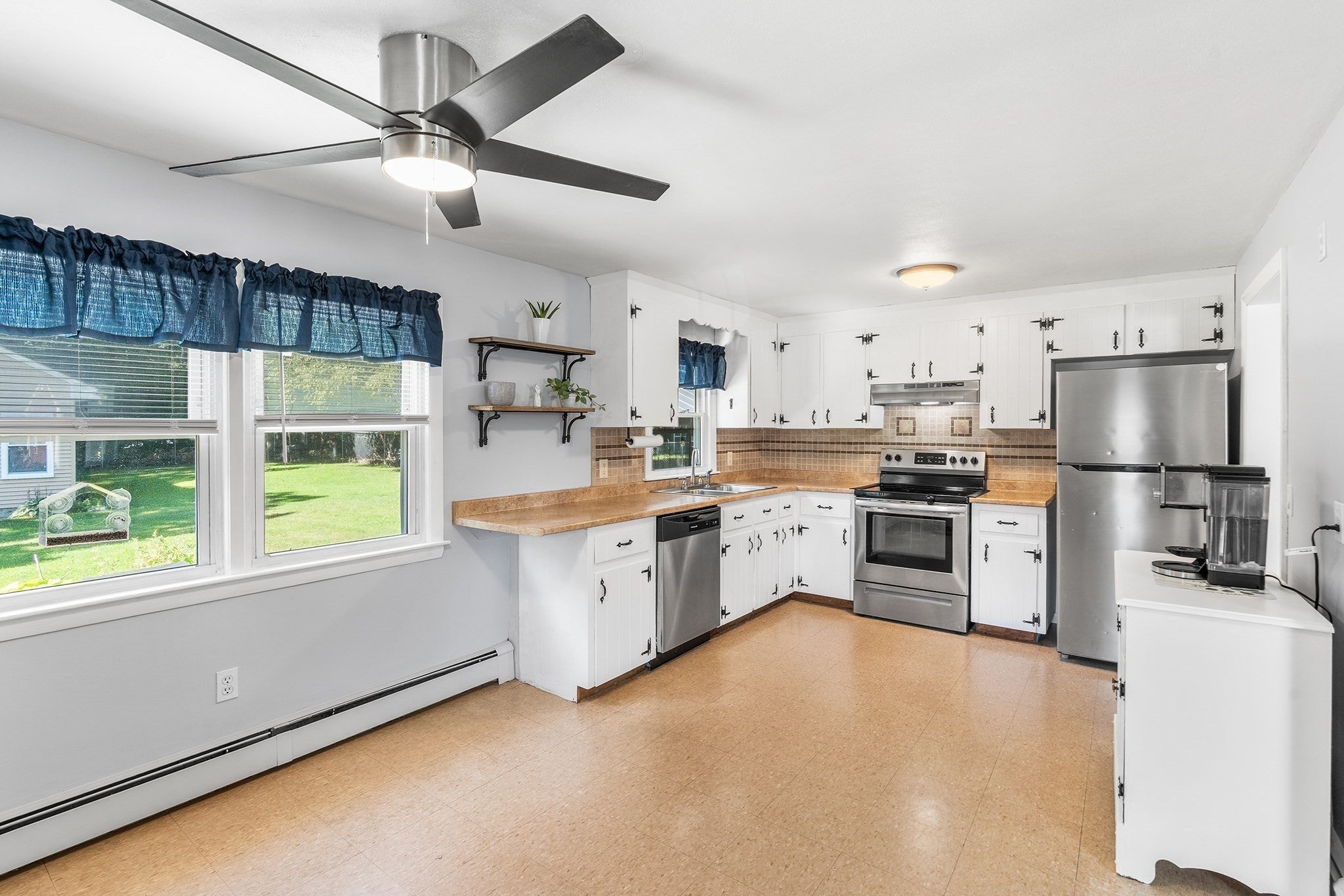 15 Dawes St, Blackstone, MA, 15 Dawes St, Blackstone, MA Photo #6