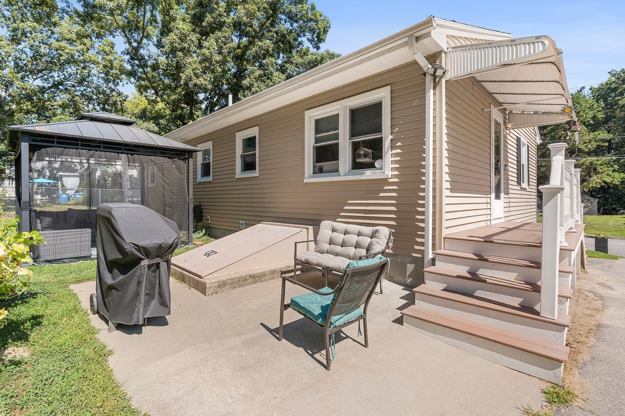 15 Dawes St, Blackstone, MA, 15 Dawes St, Blackstone, MA Photo #21