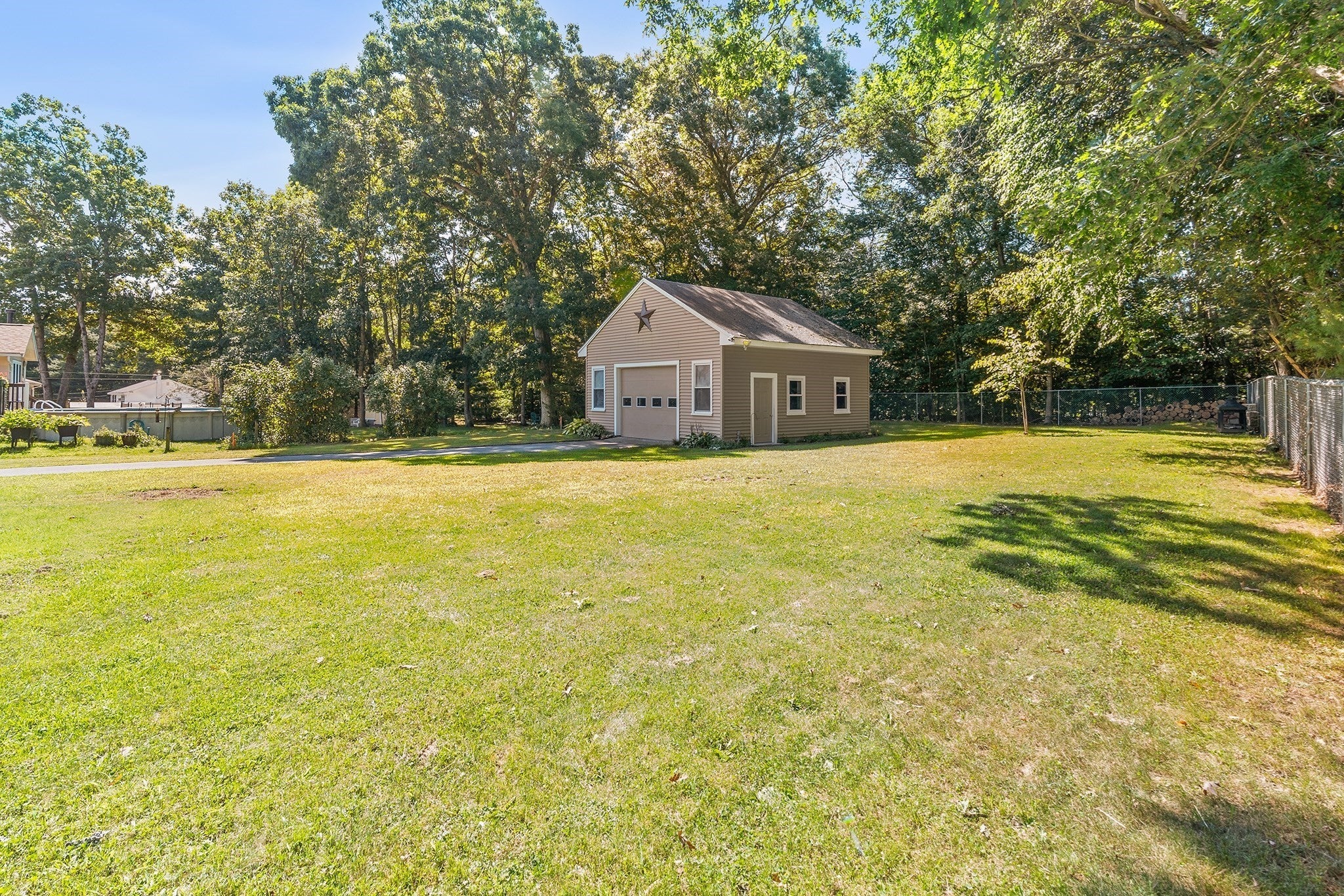 15 Dawes St, Blackstone, MA, 15 Dawes St, Blackstone, MA Photo #24