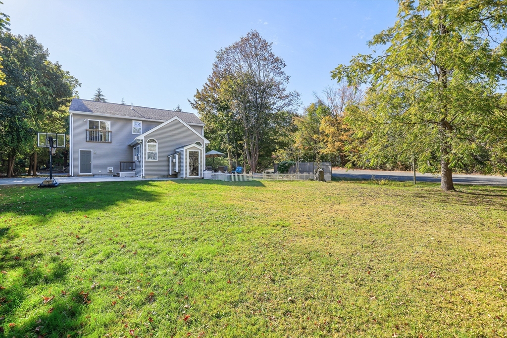 211 Hayden Rowe St