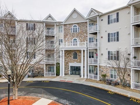 21 Hampshire Rd 306 Methuen MA 01844