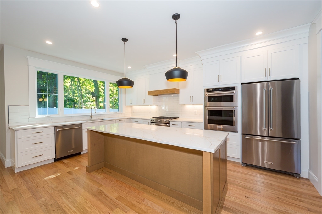 57 Beverly Rd