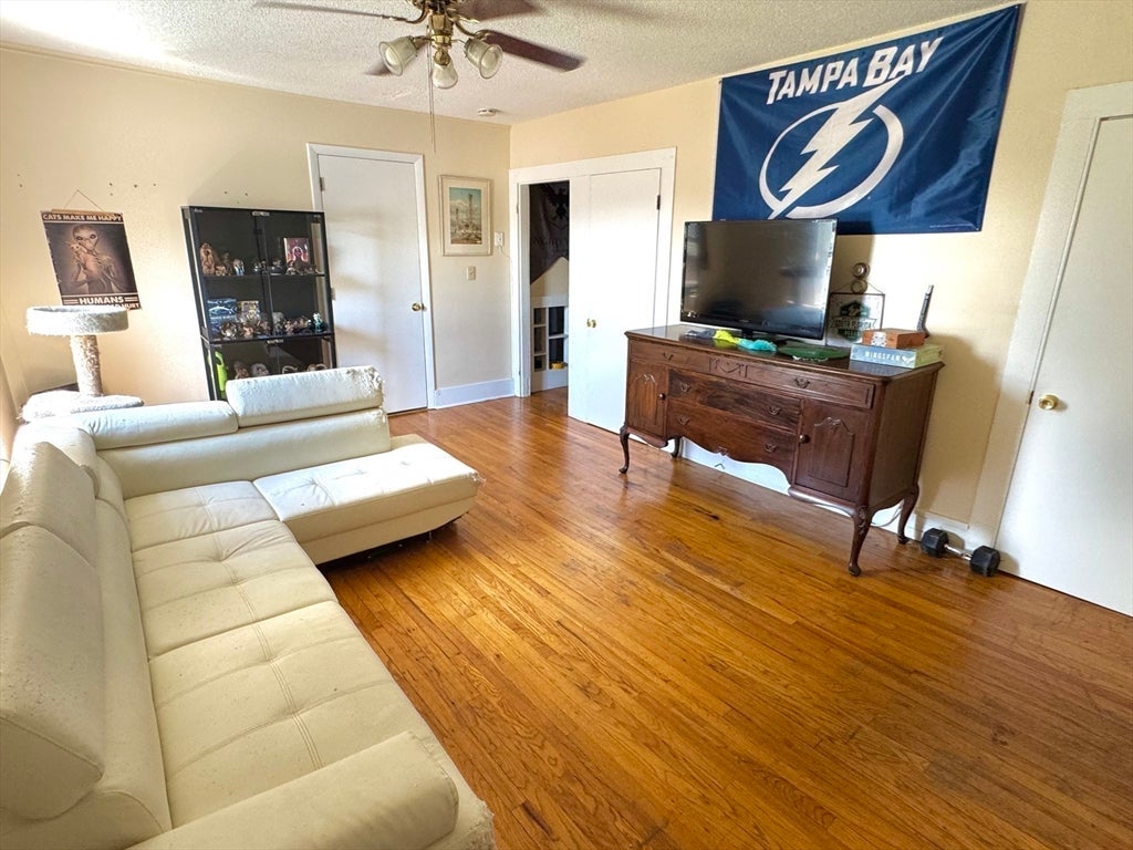 55 Northampton St, Easthampton, MA, 55 Northampton St, Easthampton, MA Photo #15