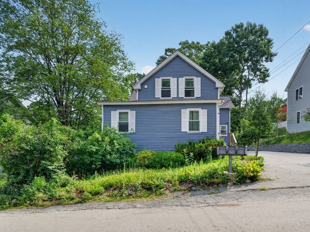 16 Svenson Ave #1, Worcester, MA Photo #1