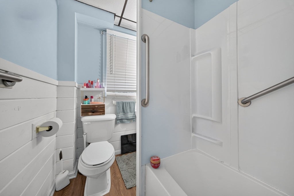 16 Svenson Ave #1, Worcester, MA Photo #20