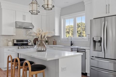 9 Sawgrass Circle 9 Bellingham MA 02019