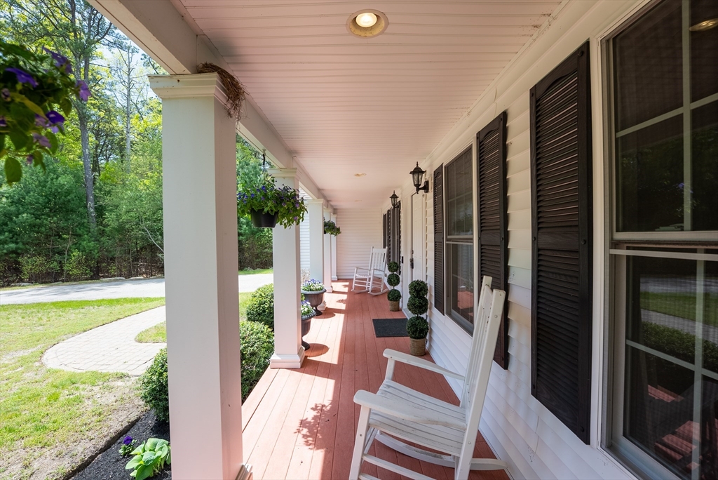 475 Ship Pond Rd