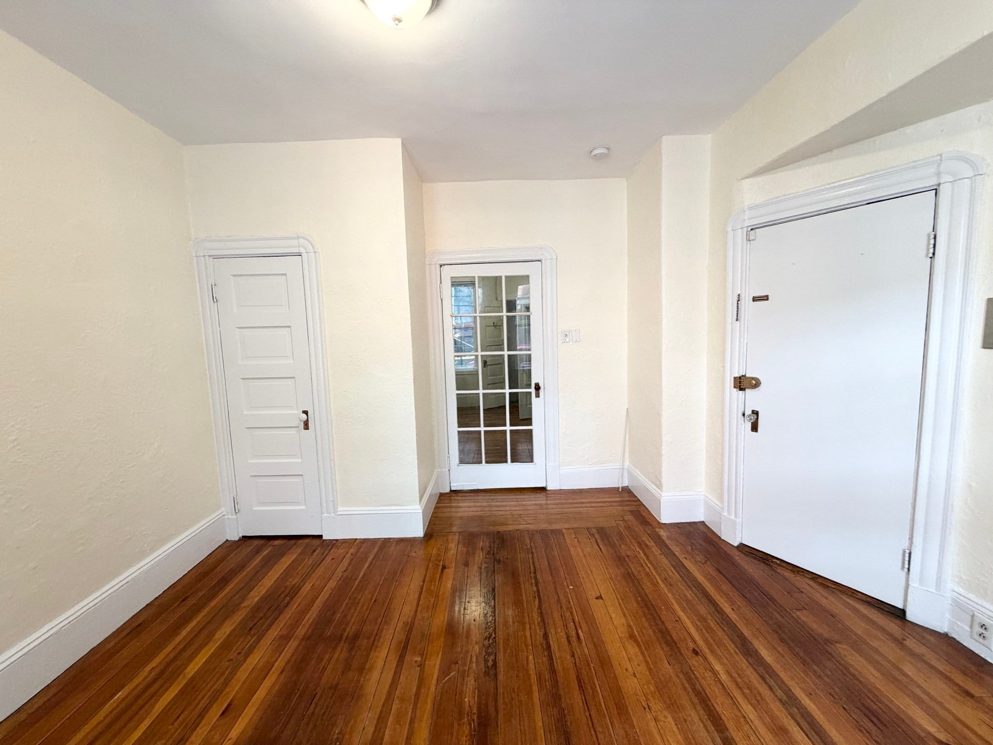 70 Revere Street #1, Boston, MA, 70 Revere Street #1, Boston, MA Photo #1