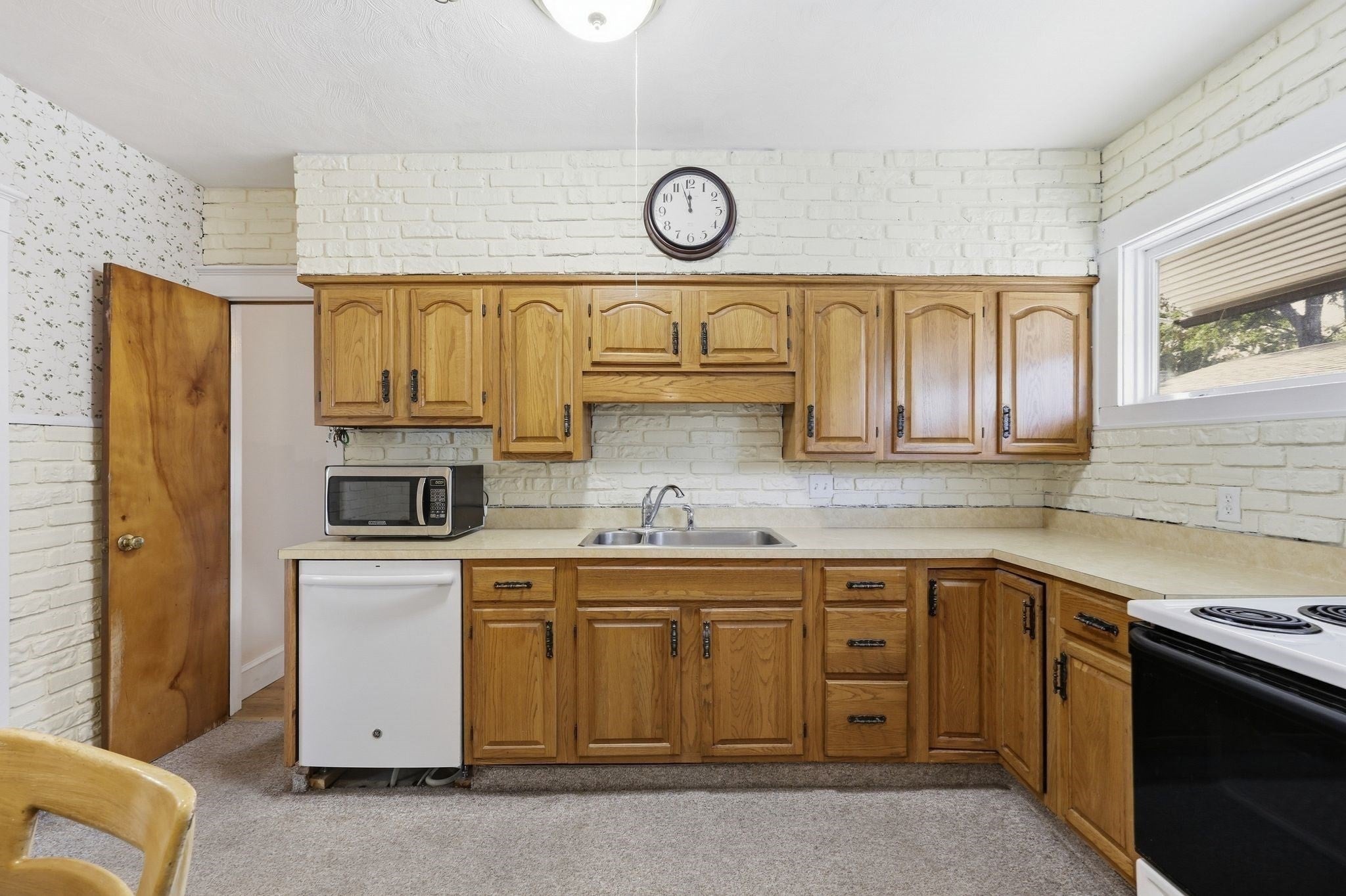35 Rimmon Ave, Springfield, MA, 35 Rimmon Ave, Springfield, MA Photo #18