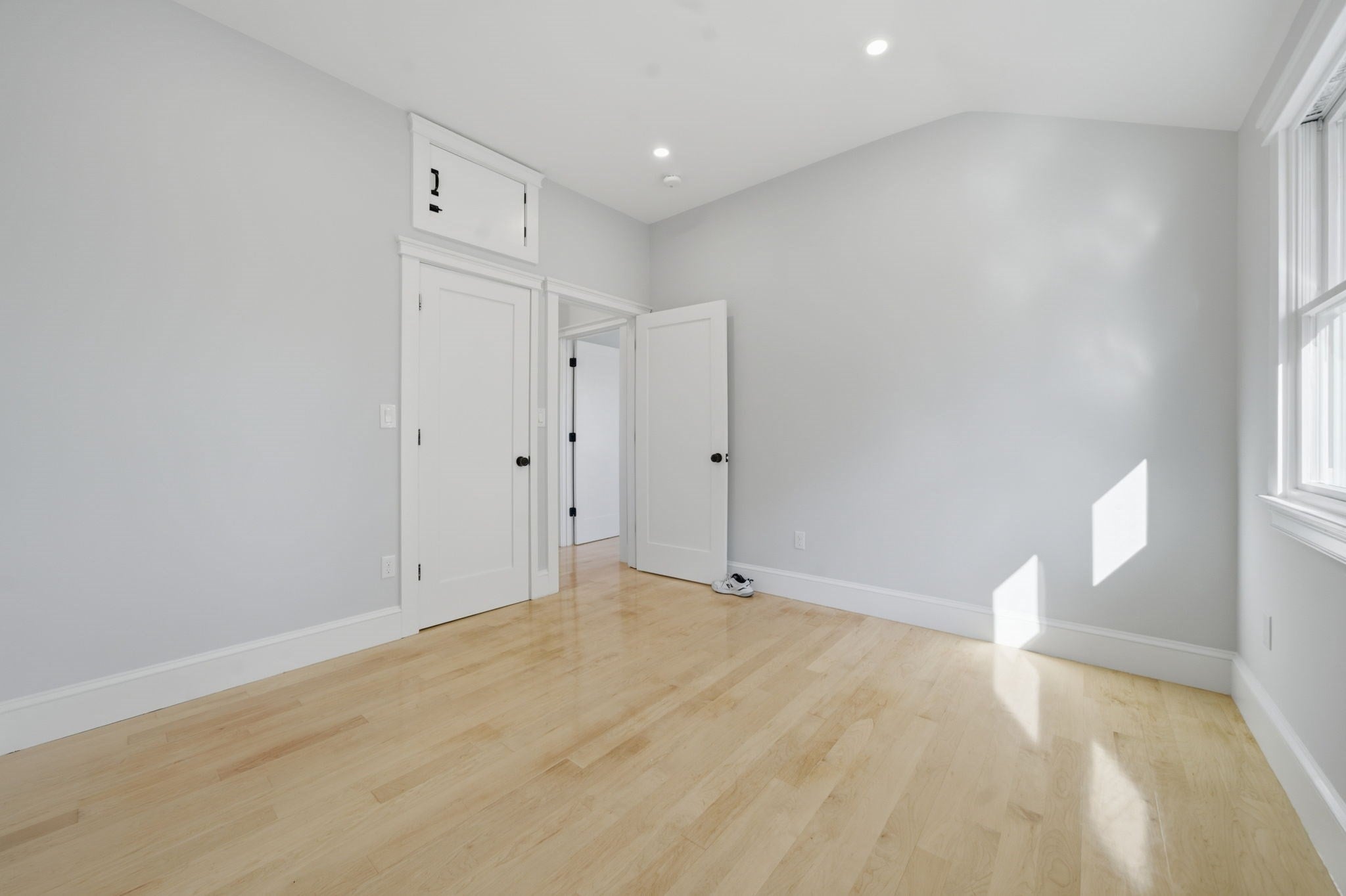 442 High St, Dedham, MA Photo #16