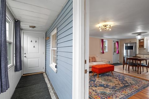 Photo of 15 Oak View Ave, Salem, MA 01970 (MLS # 73501308)