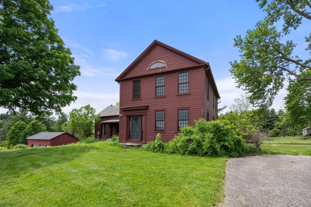 25 Golden Hill Road