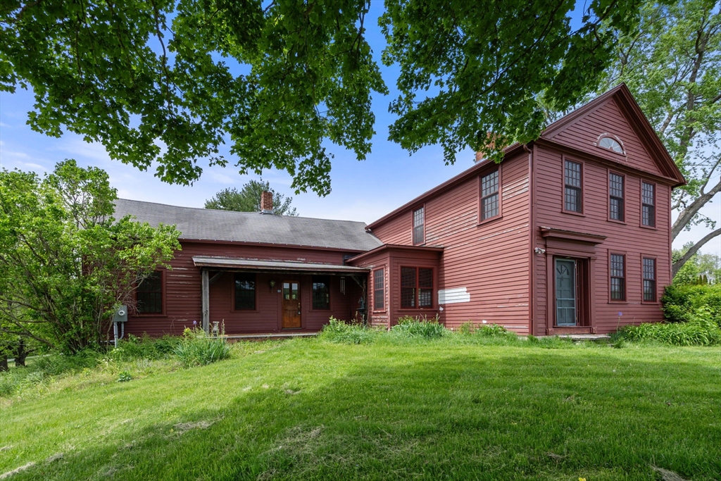 25 Golden Hill Road