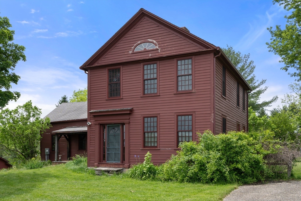 25 Golden Hill Road