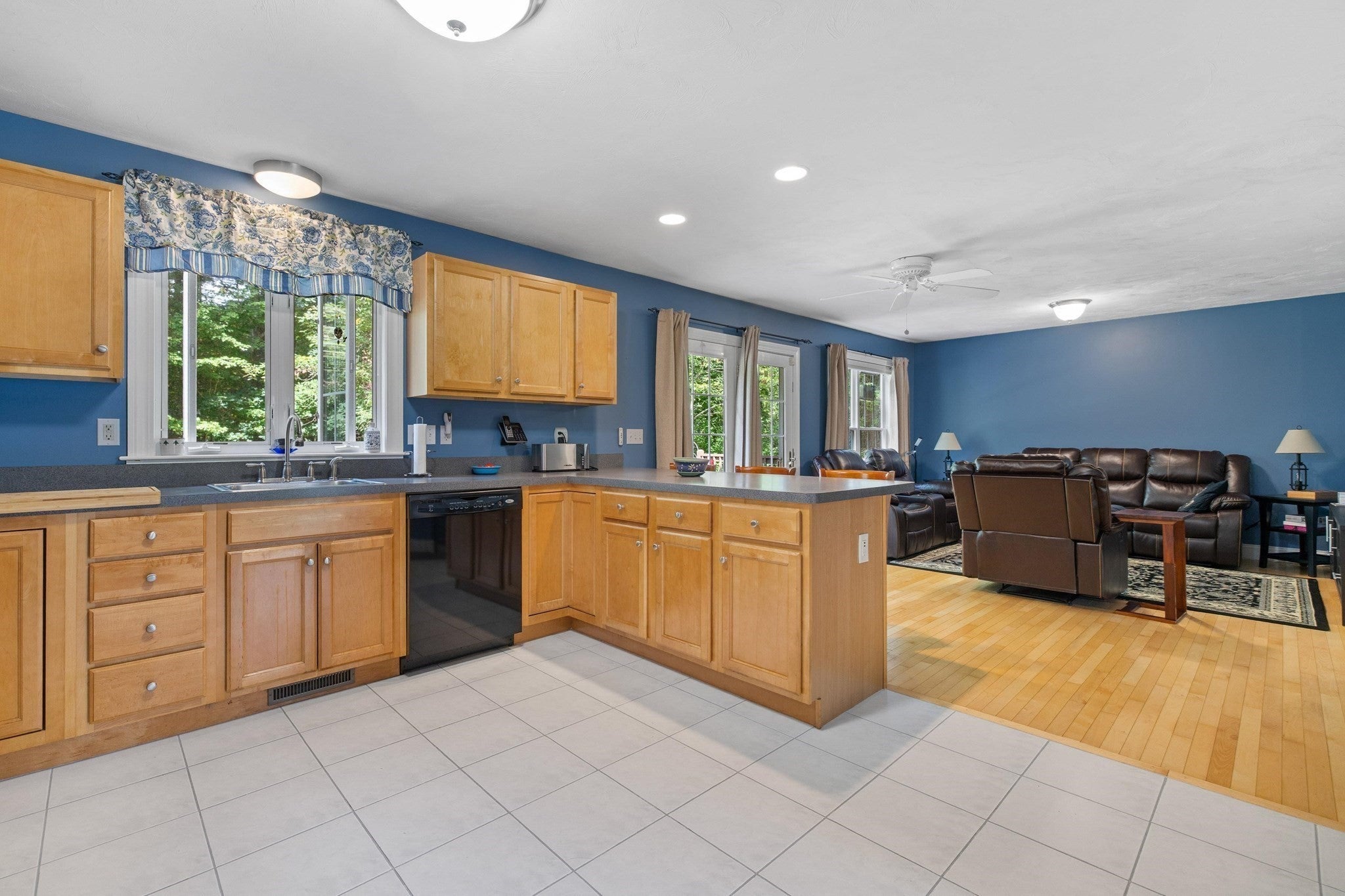 27 Tannery Rd, Sturbridge, MA, 27 Tannery Rd, Sturbridge, MA Photo #16