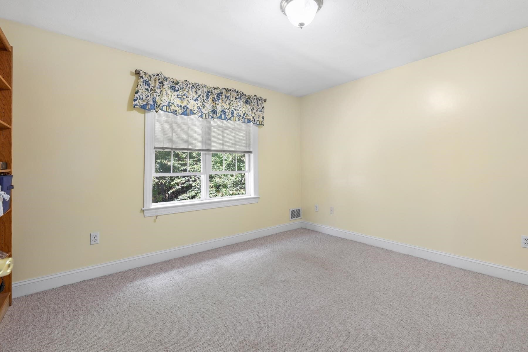 27 Tannery Rd, Sturbridge, MA, 27 Tannery Rd, Sturbridge, MA Photo #26