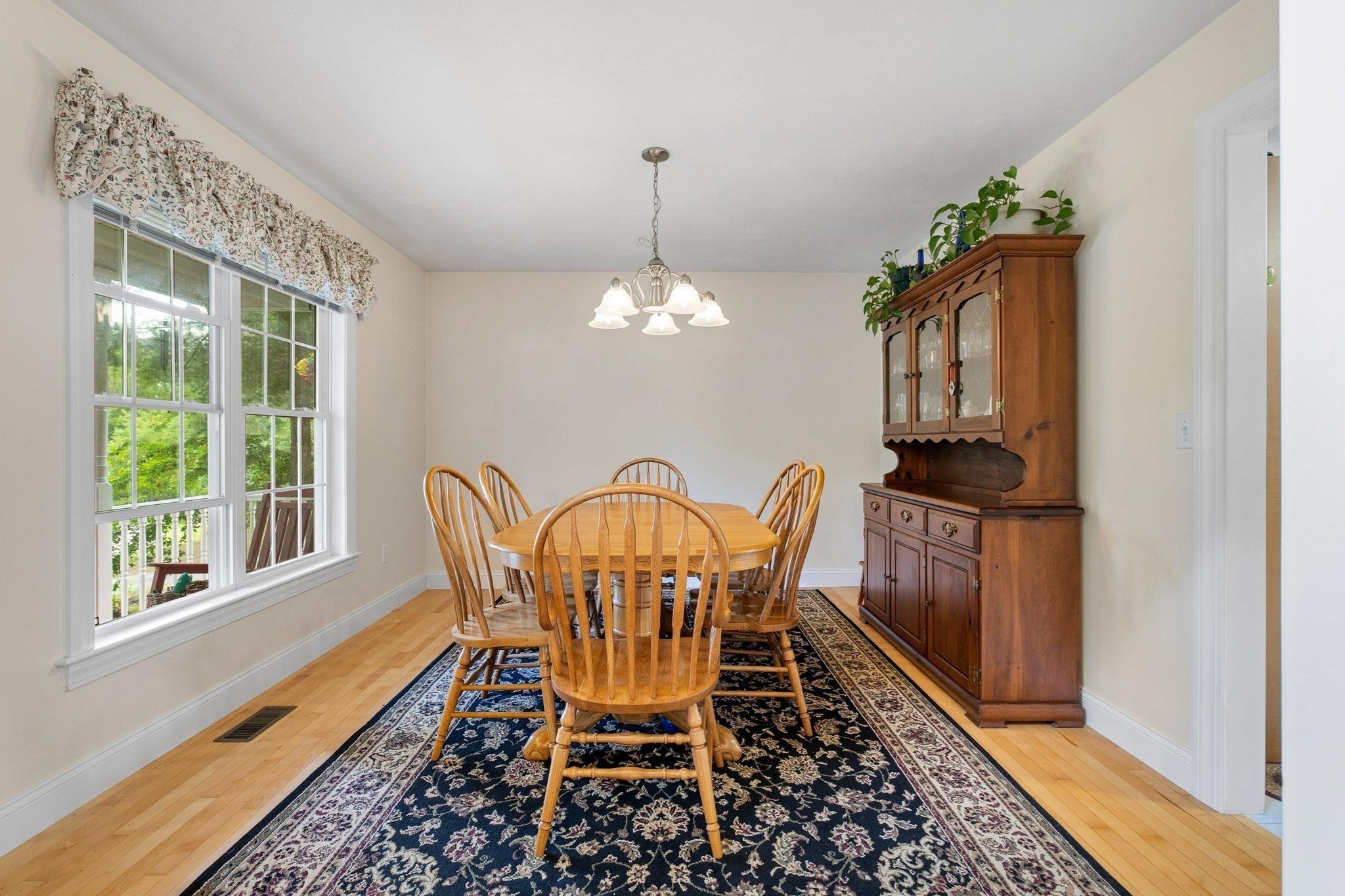 27 Tannery Rd, Sturbridge, MA, 27 Tannery Rd, Sturbridge, MA Photo #6