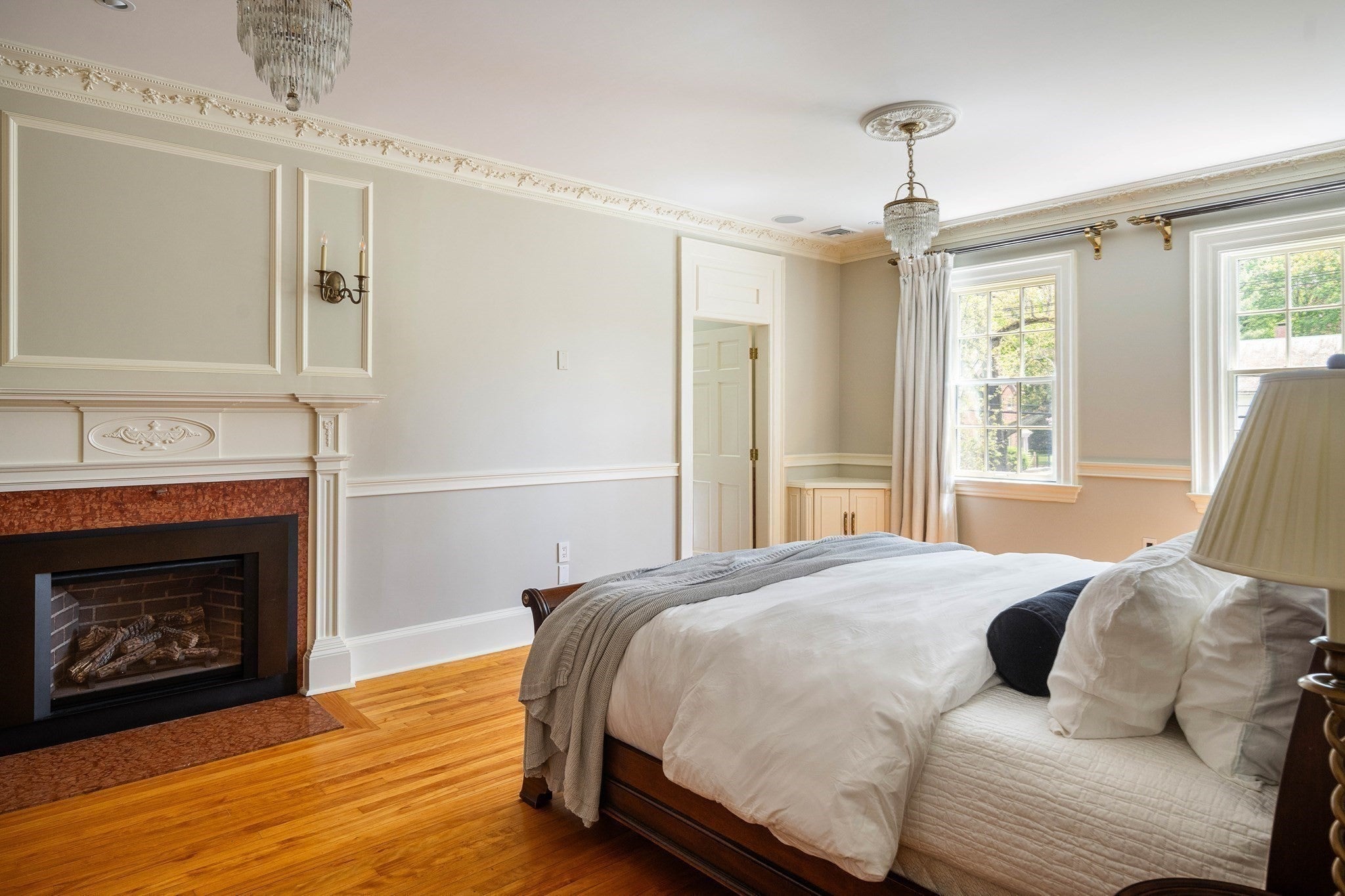 95 Temple St, Newton, MA Photo #19
