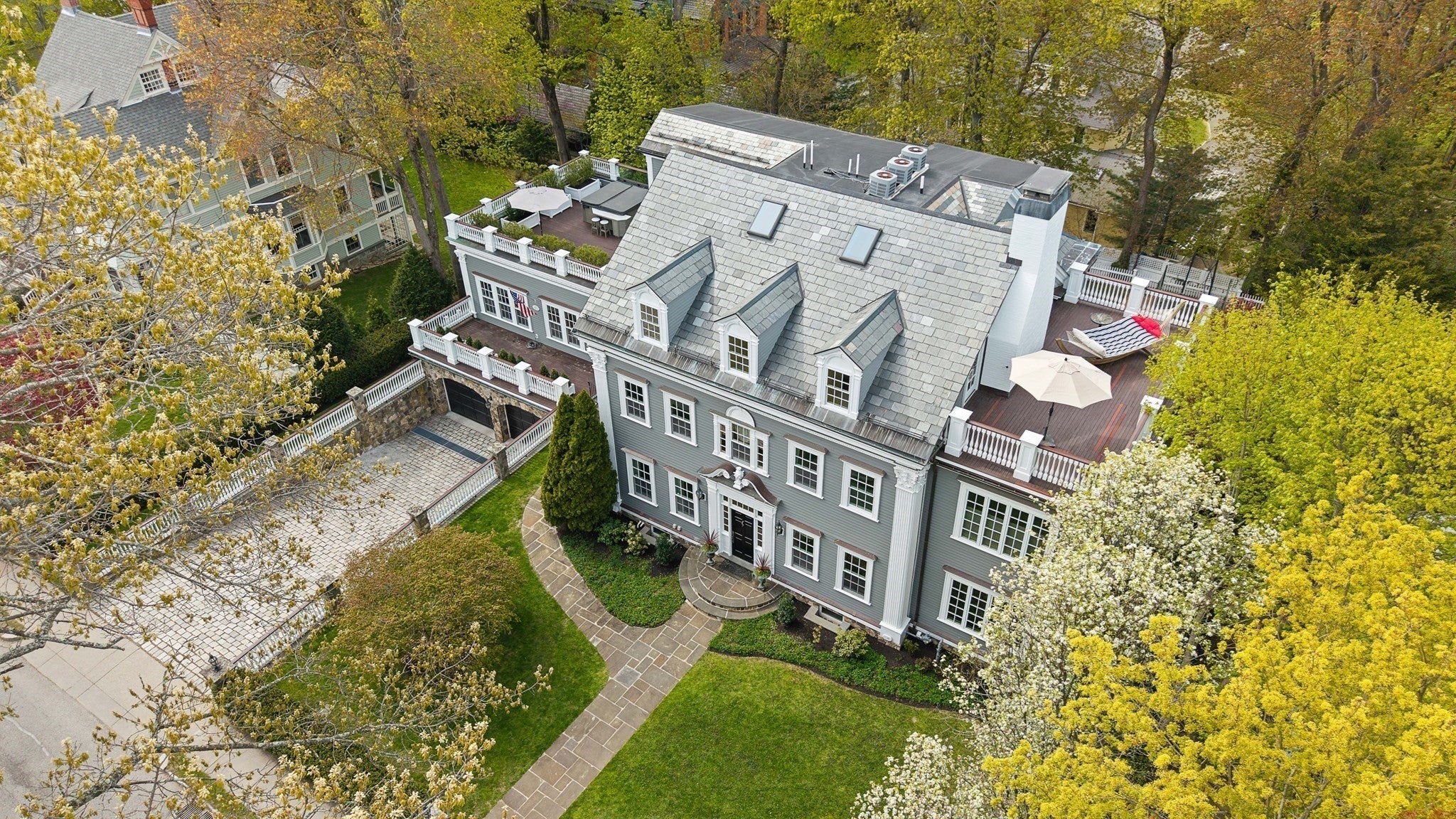 95 Temple St, Newton, MA Photo #1