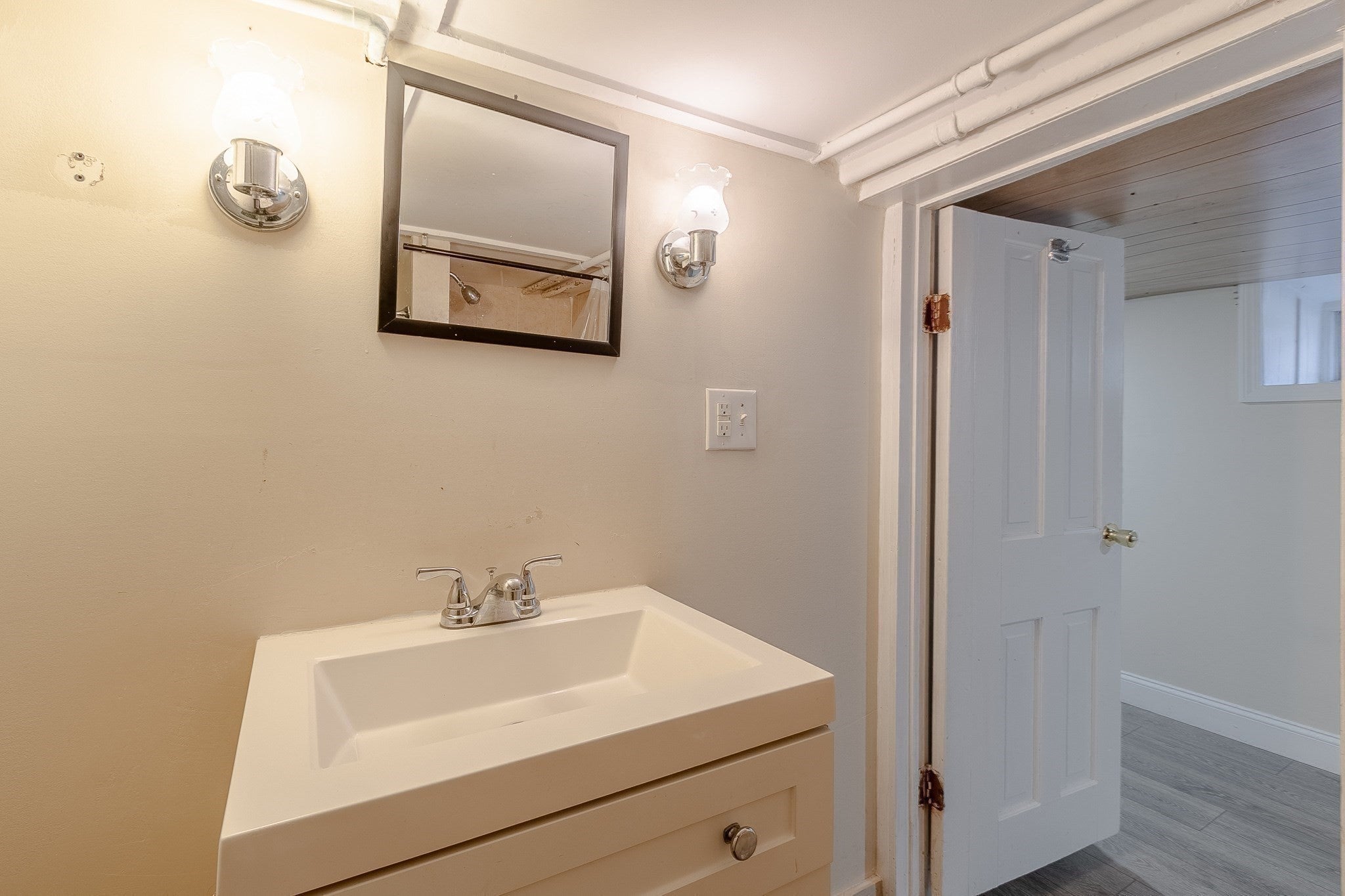 92 Tremont Street, Peabody, MA Photo #29