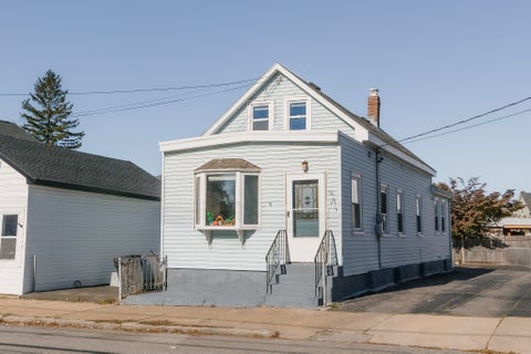 Photo of 92 Tremont Street, Peabody, MA 01960 (MLS # 73595681)