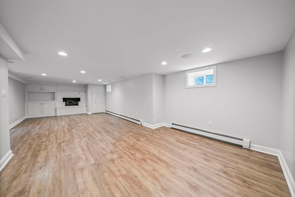 35 Malden St, Quincy, MA, 35 Malden St, Quincy, MA Photo #24