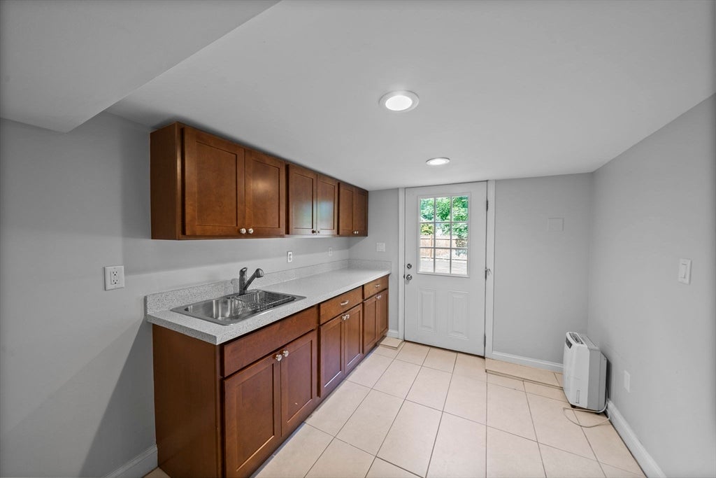 35 Malden St, Quincy, MA, 35 Malden St, Quincy, MA Photo #28